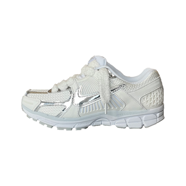 VOMERO 5 | METALLIC WHITE